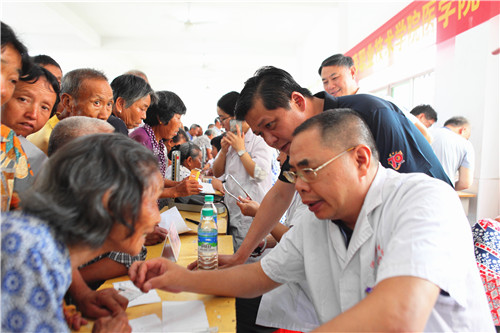 IMG_1870_爱奇艺.jpg