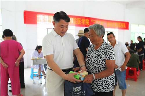 IMG_1938_爱奇艺.jpg